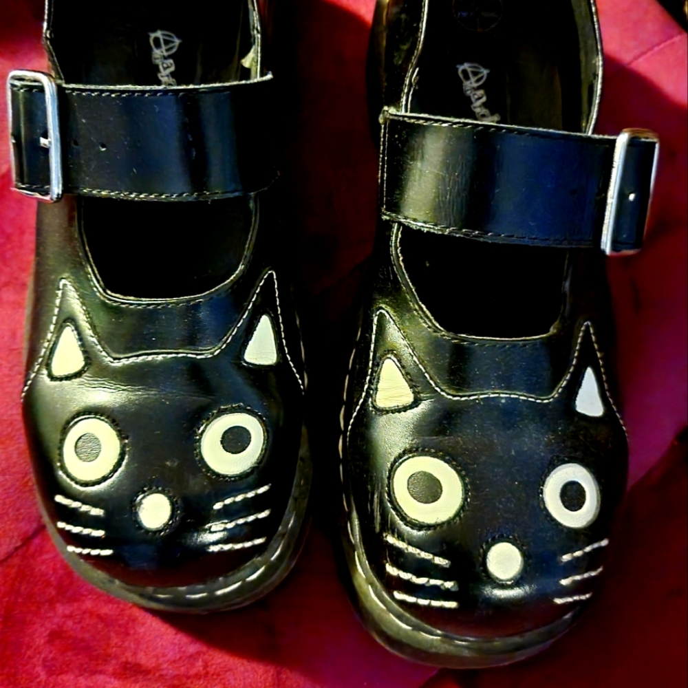 T.U.K. Anarchic Cat Mary Janes Women's Size- 9